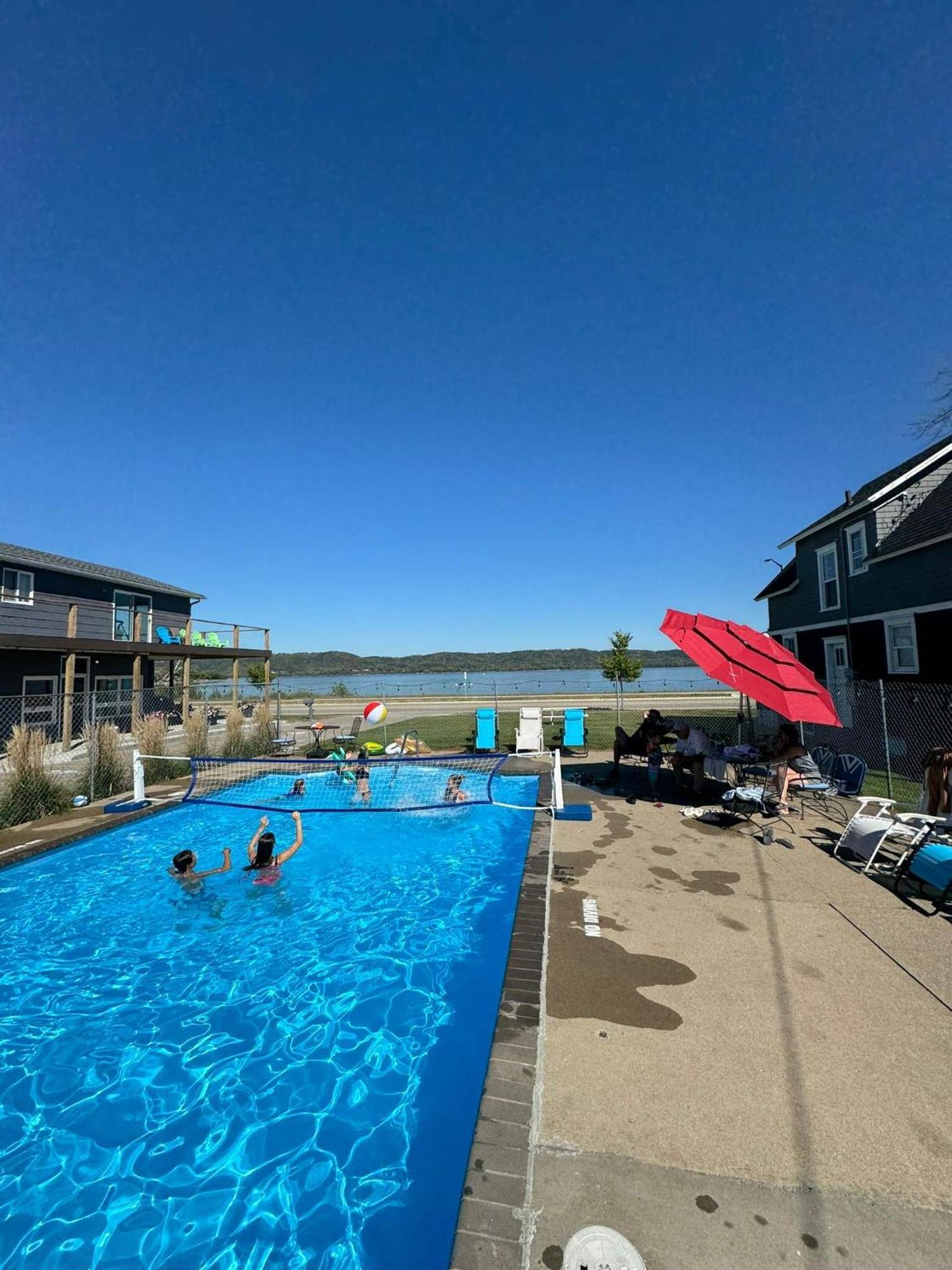 Poolside Double Rooms Lake City Bagian luar foto